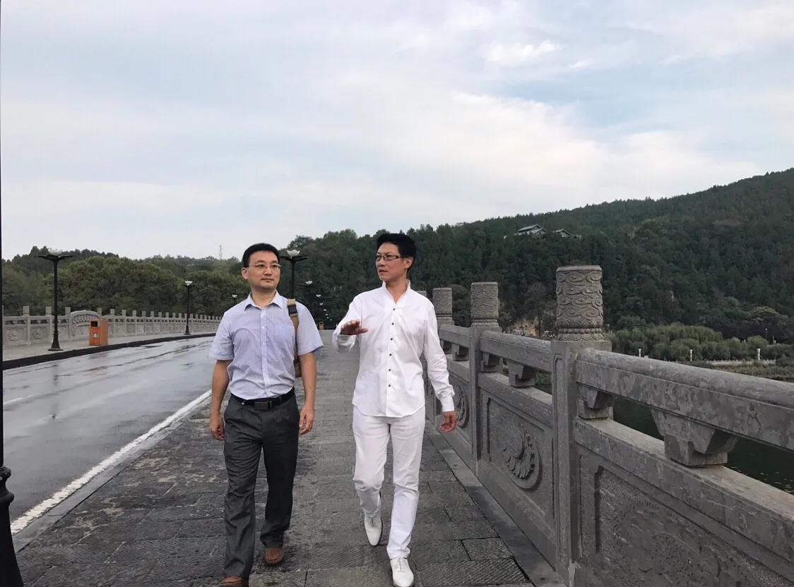 期货顺势交易策略_克罗谈投资策略 pdf_日内波段交易
